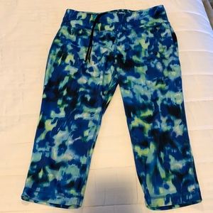 Women’s Crop Leggings